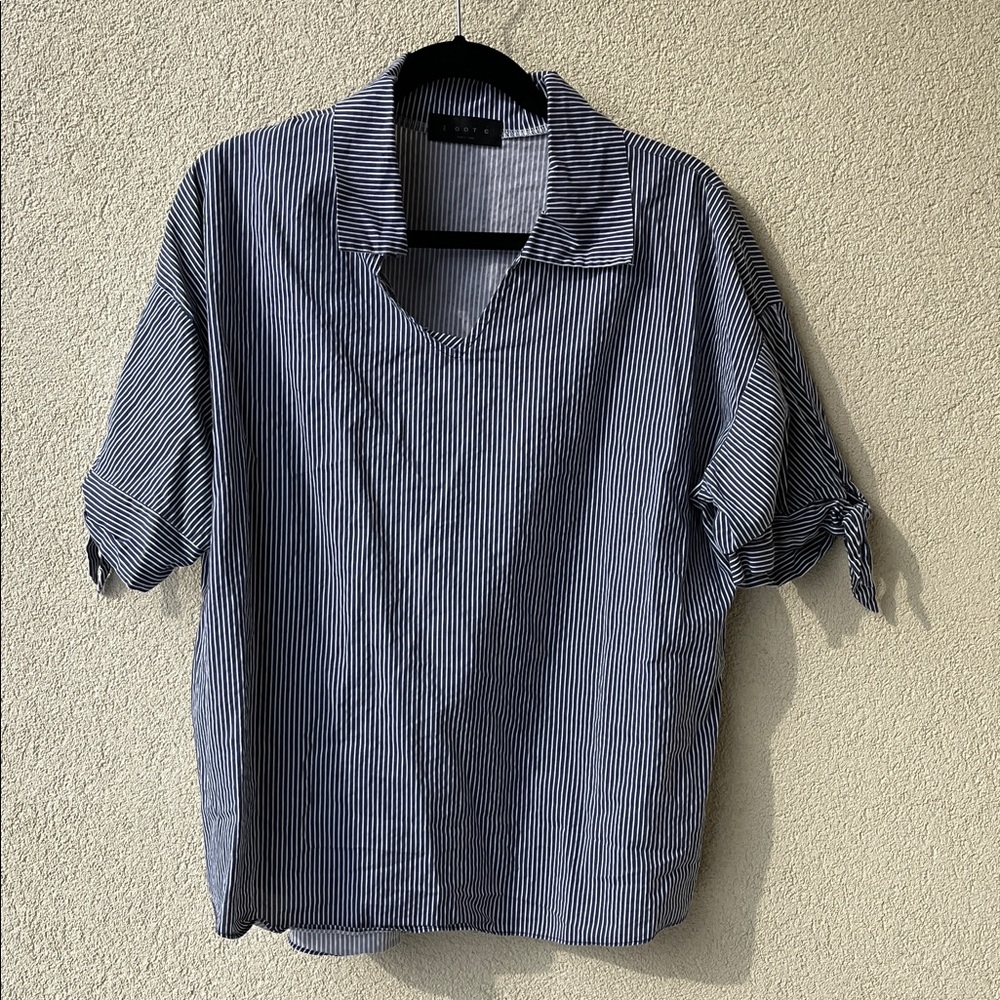 Blue & White Striped V-Neck Top